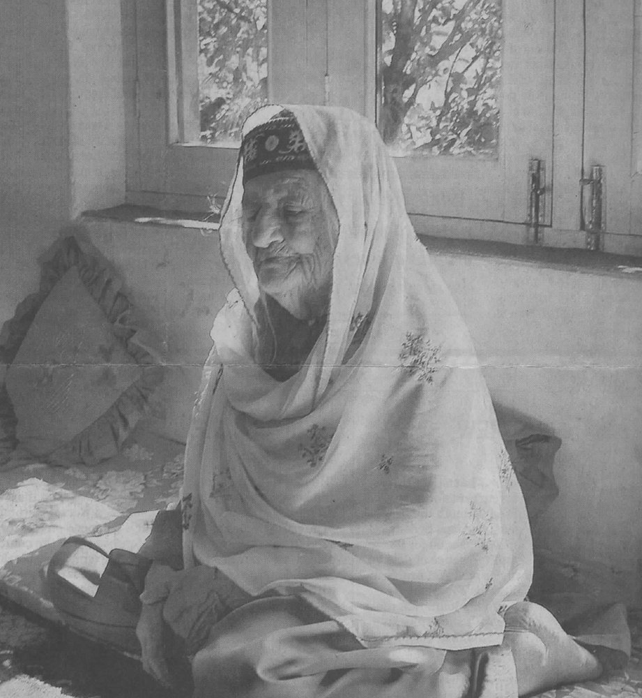 Hunza - Ghulbakht, âgée d'environ 100 ans