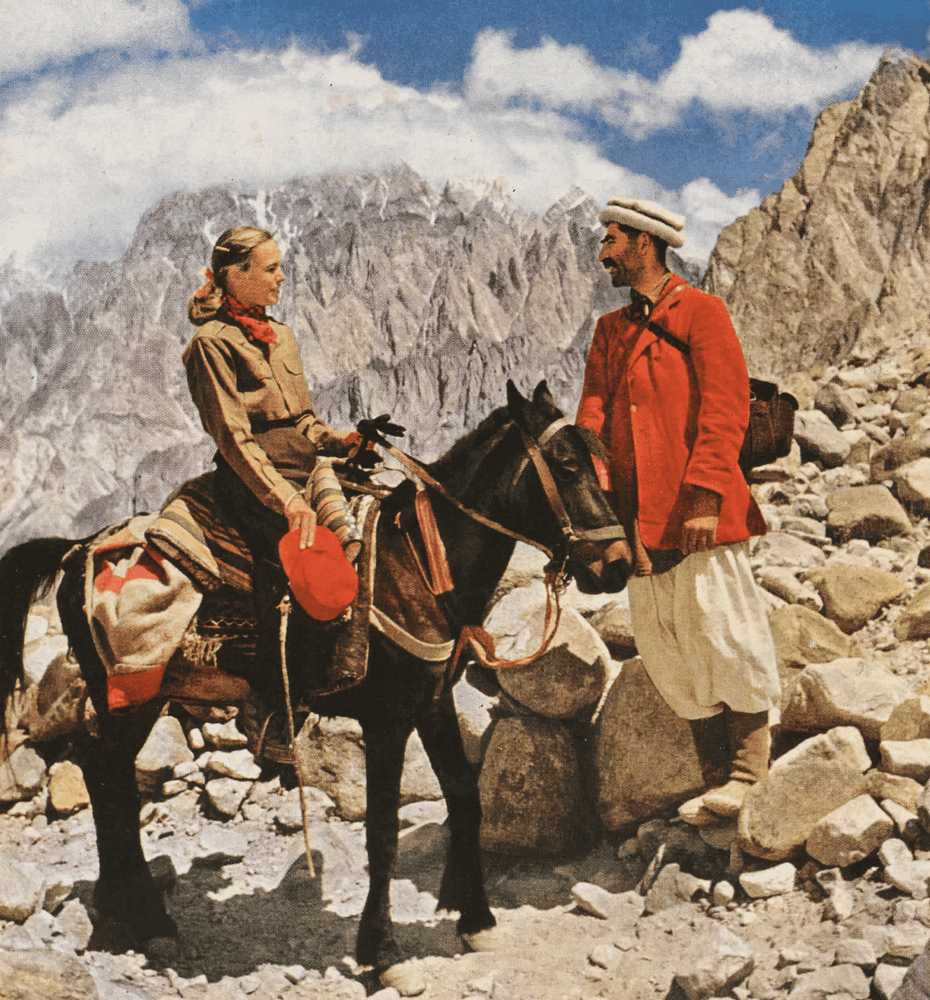 Hunza - Jean Shor discute avec le guide Nyet Shah